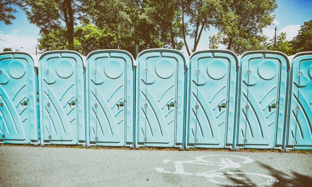 The Advantages of Renting a Holding Tank