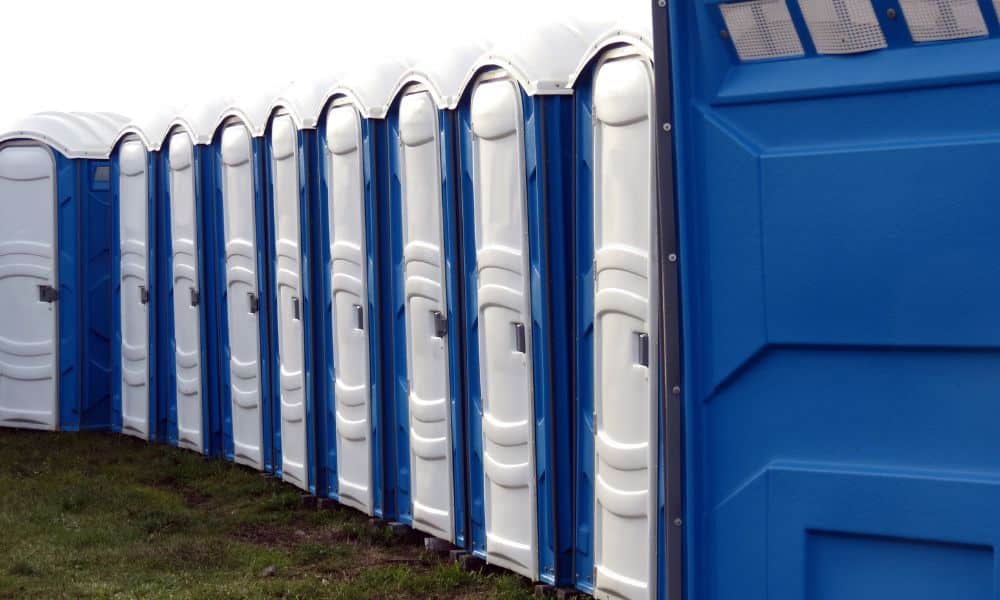 Expert Advice for Long-Term Bathroom Rental