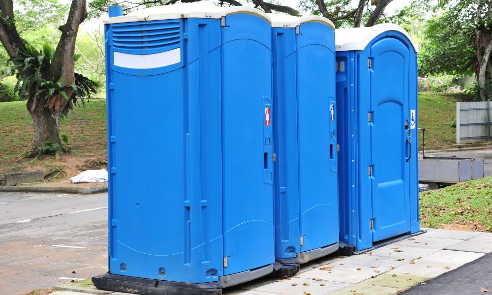 A Quick Guide to Porta Potty Holding Tanks