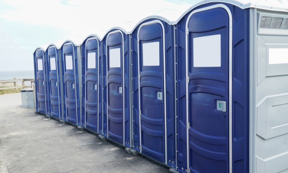 What To Expect When Renting Your First Restroom Trailer