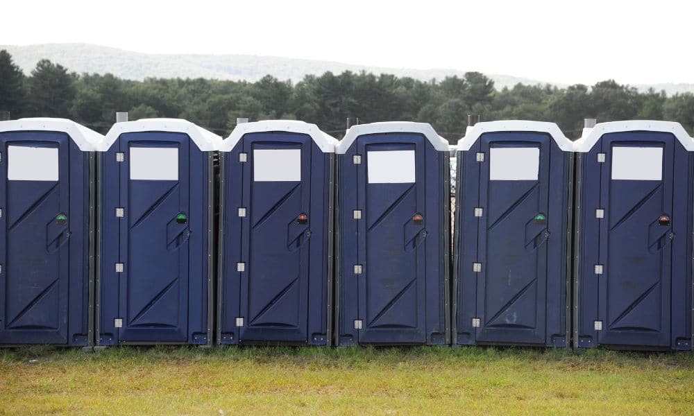 How To Choose the Right Portable Restroom Service